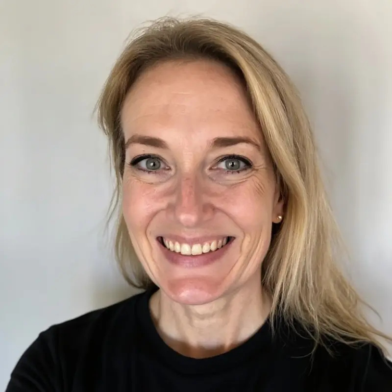 Mikell Foust, enfermera especializada (APRN), enfermera especializada en salud mental (PMHNP-BC)