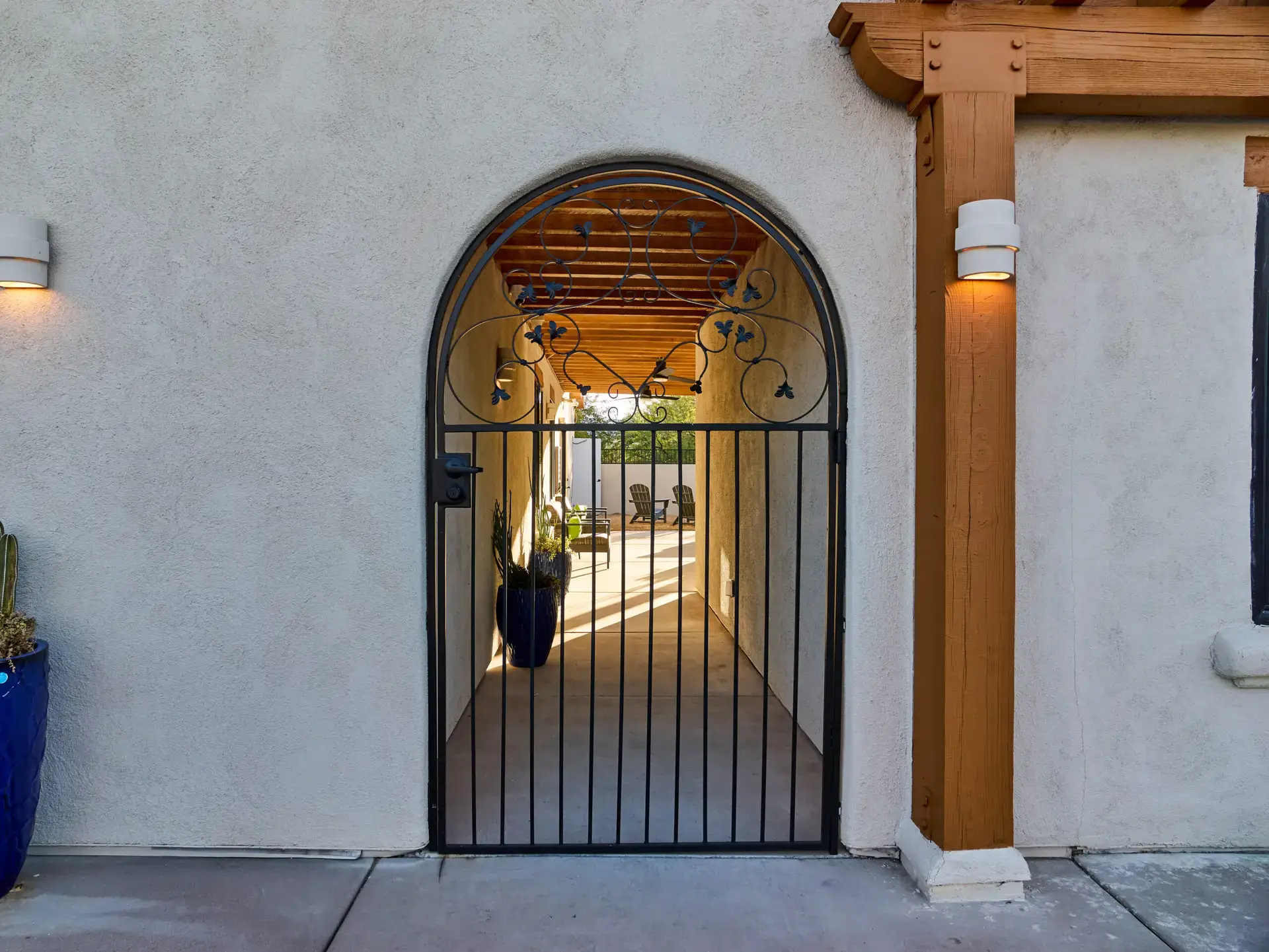 Outdoor courtyard entrance at The Haven Detox Arizona in Green Valley, Arizona.