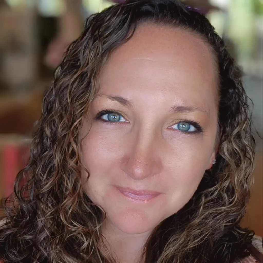Cynthia Menzoni, RN, MSN, ONC, RNFA, ALNC, CRNP, AGACNP-BC, ANP-BC, APRN-CNP