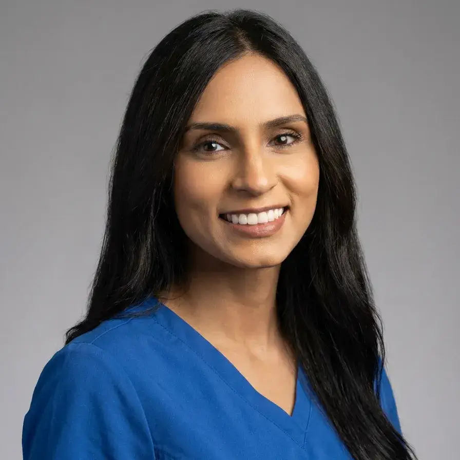 Nisha Patel, enfermera titulada